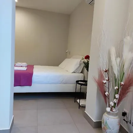 Pied-a-terre81
